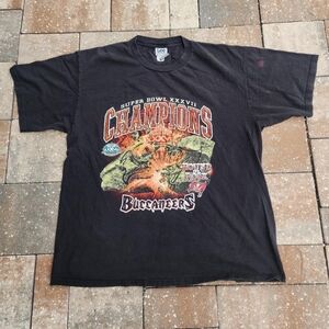 2003 Tampa Bay Buccaneers Super Bowl Champions Shirt